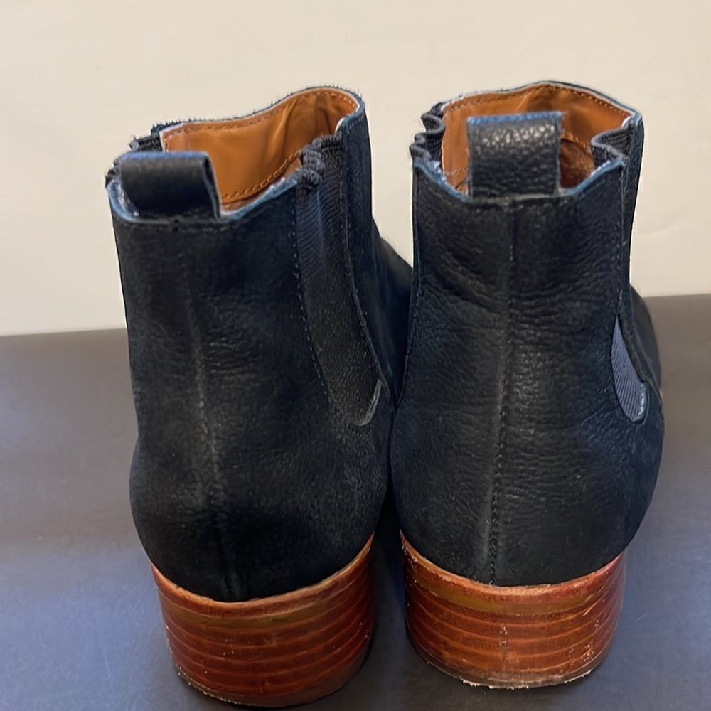 GAP Western Style Leather Booties - Picture 3 of 8